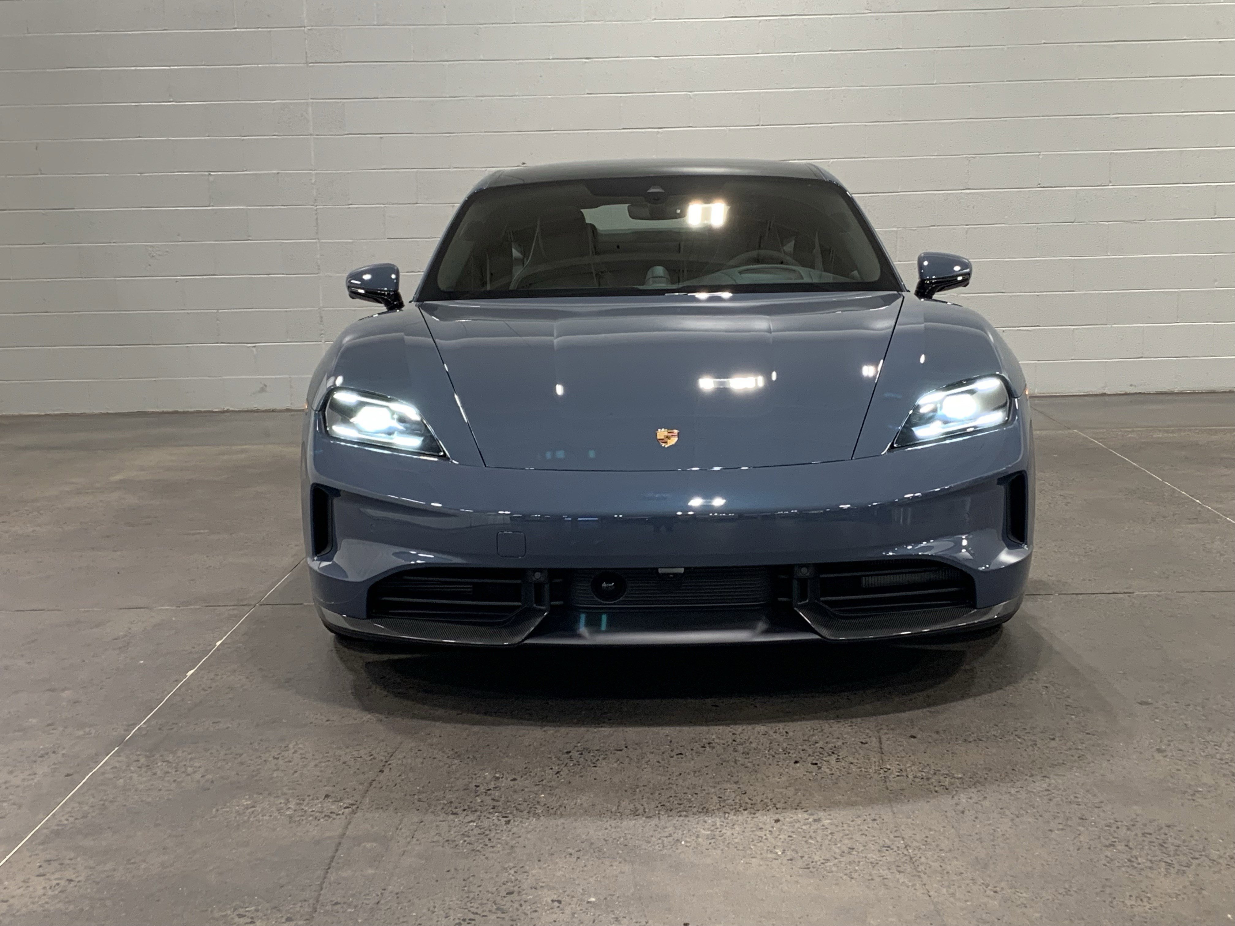 New 2026 Porsche Taycan GTS AWD/4WD image 10