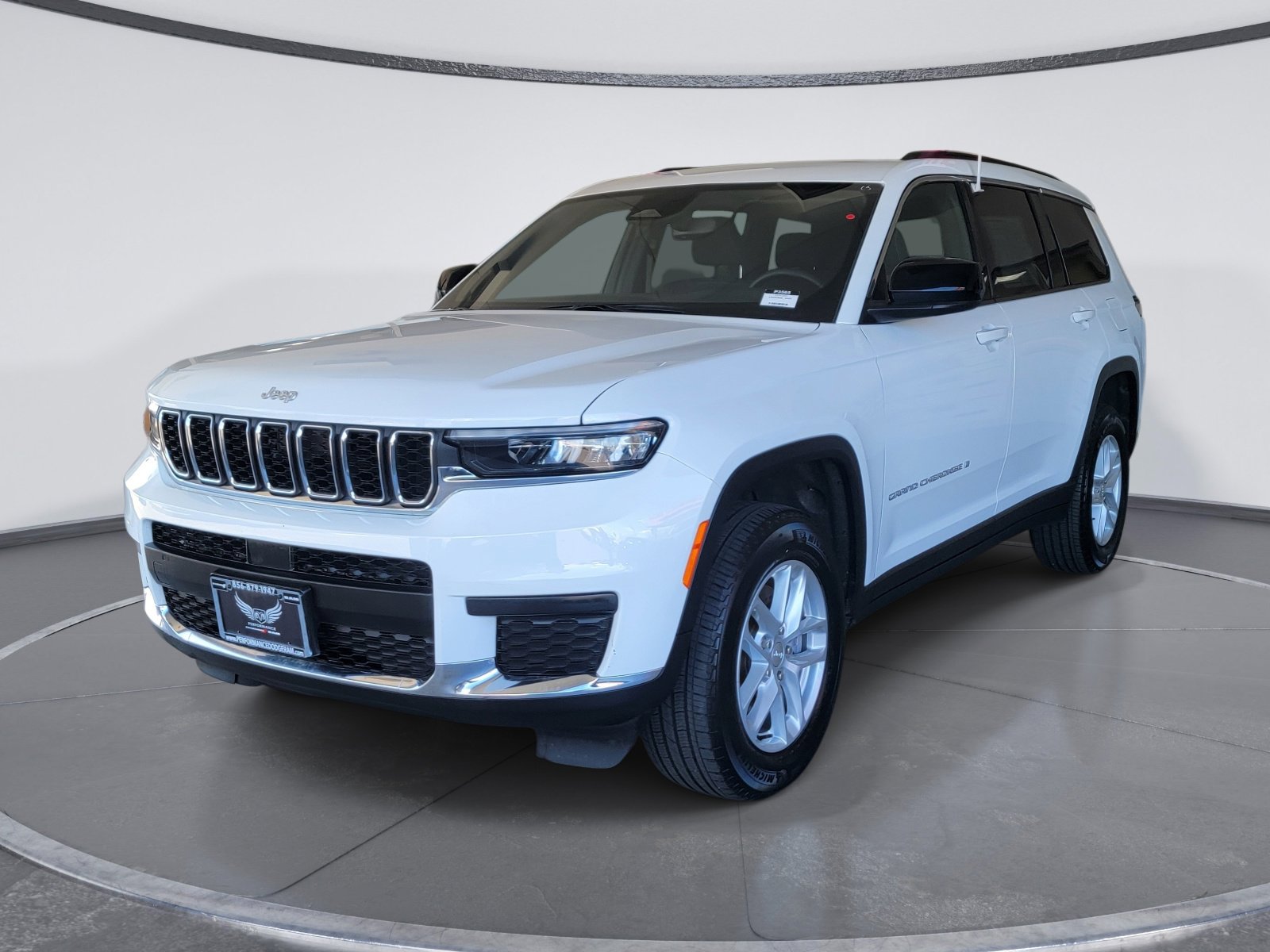 Certified 2024 Jeep Grand Cherokee L Laredo AWD/4WD image 4