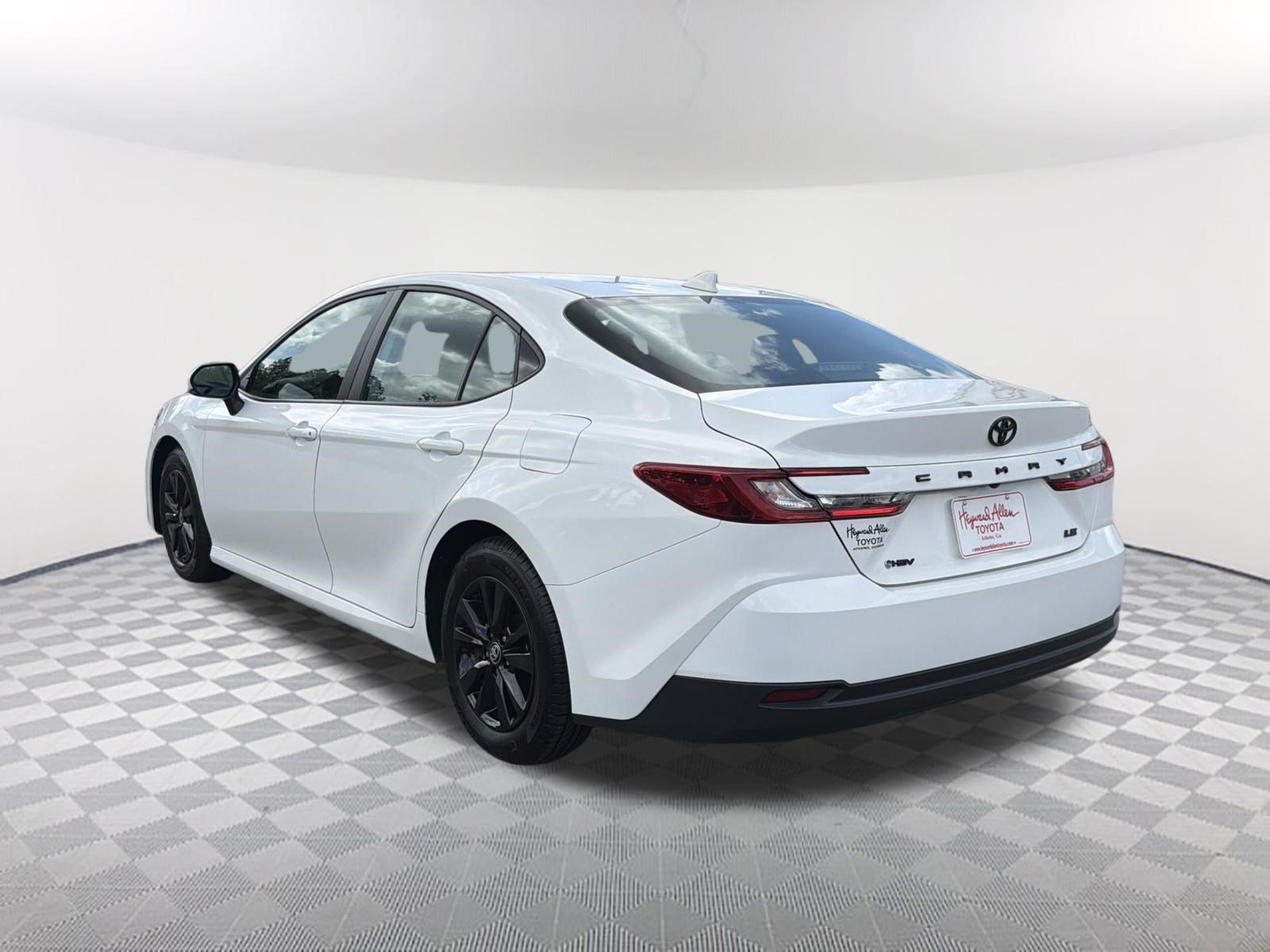Certified 2025 Toyota Camry LE FWD image 14