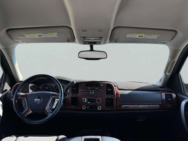 Used 2010 GMC Sierra 1500 SLE w/ Texas Edition image 39