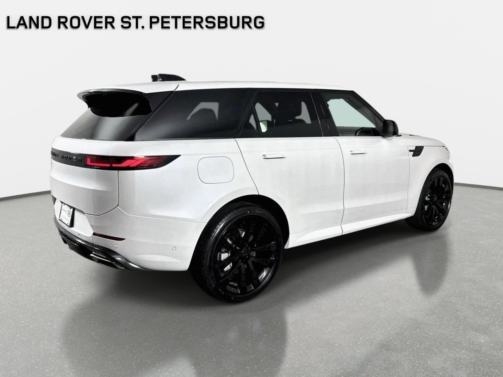 New 2026 Land Rover Range Rover Sport Dynamic SE AWD/4WD image 5