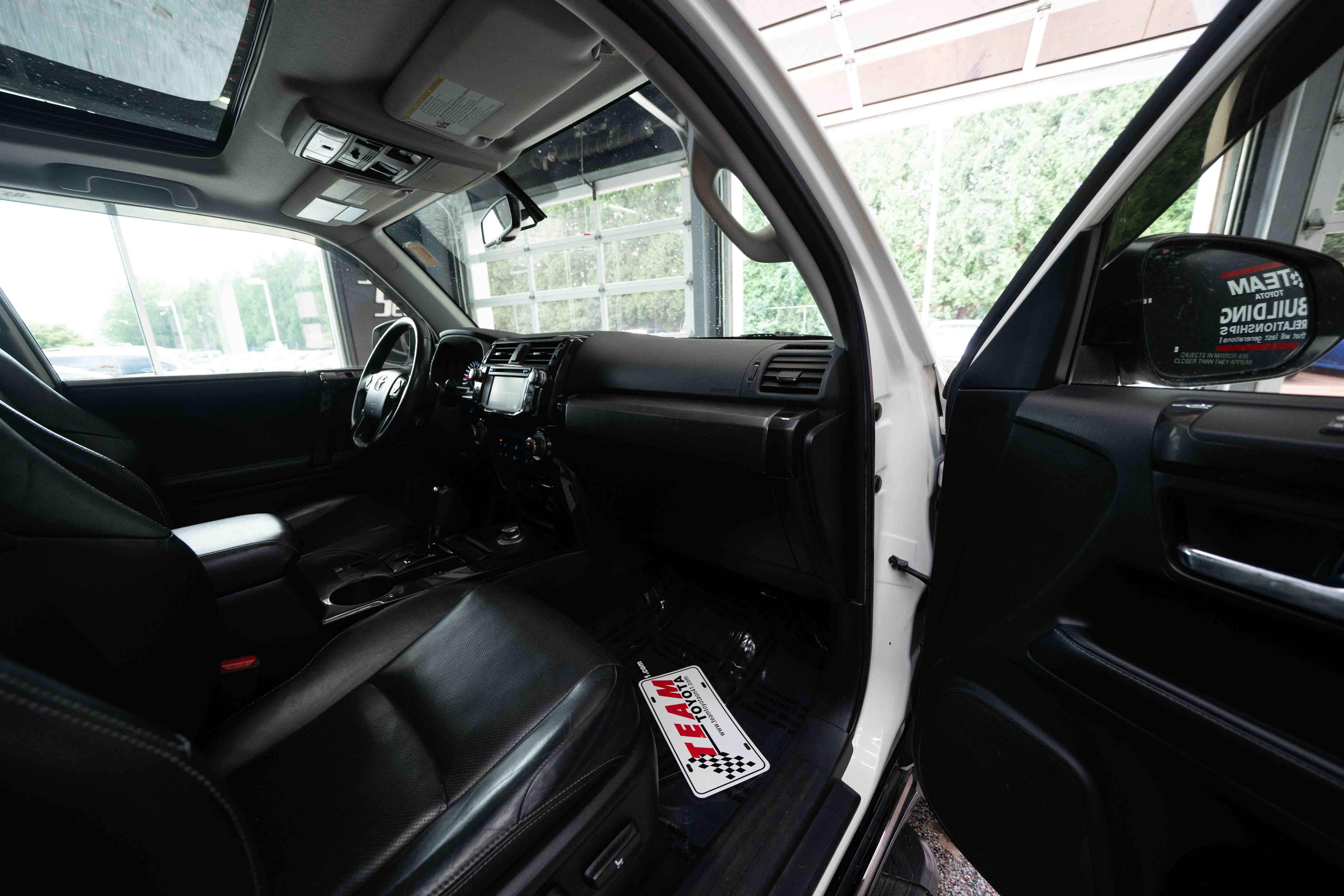 Used 2019 Toyota 4Runner Limited AWD/4WD image 25