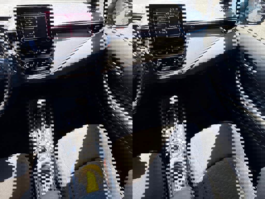 Used 2019 Toyota Corolla SE FWD image 5