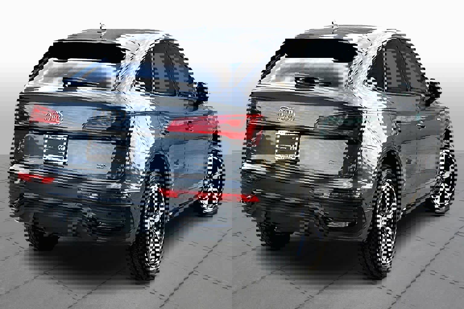 Certified 2022 Audi Q5 2.0T Prestige w/ Prestige Package image 13