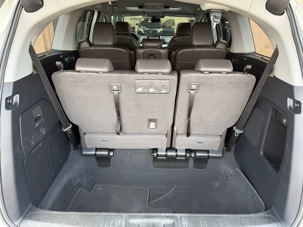 Used 2020 Honda Odyssey Elite image 39