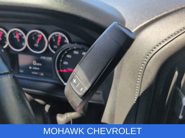 Used 2021 Chevrolet Silverado 1500 LT Trail Boss AWD/4WD image 16