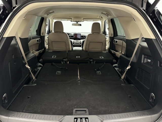 Used 2023 Ford Explorer XLT w/ Equipment Group 202A image 33