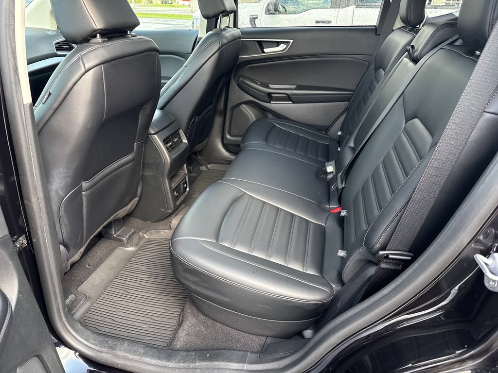 Used 2024 Ford Edge SEL w/ Convenience Package AWD/4WD image 17