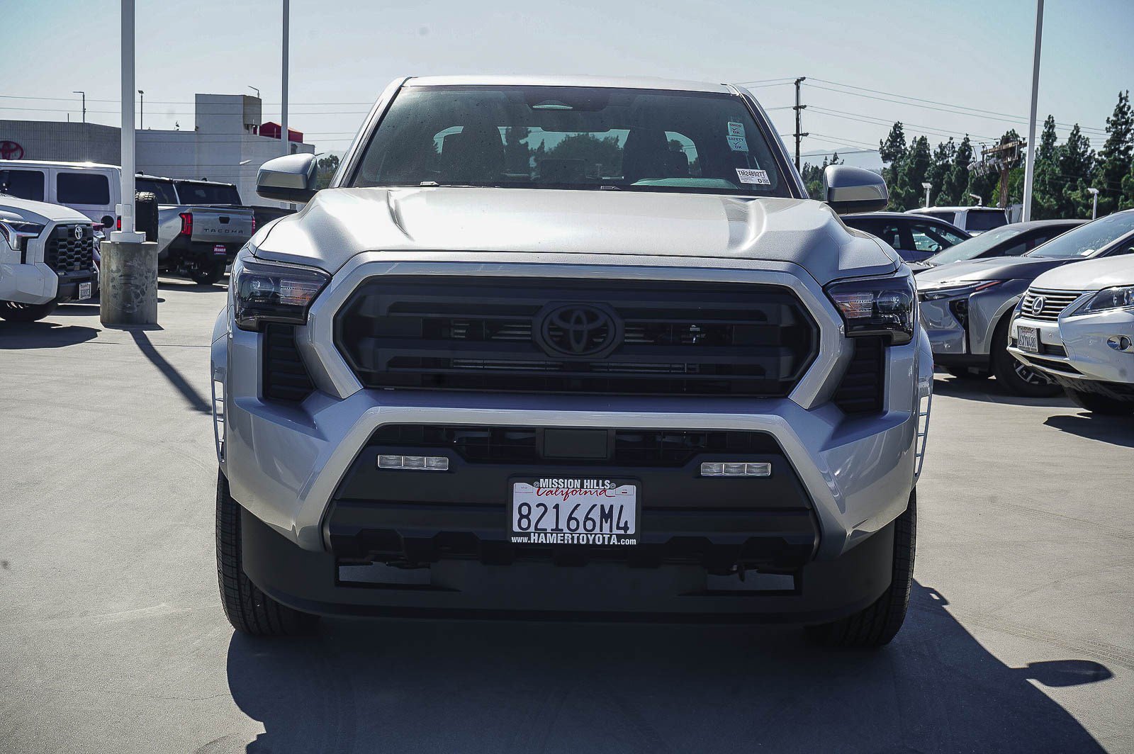 Certified 2026 Toyota Tacoma SR5 AWD/4WD image 2