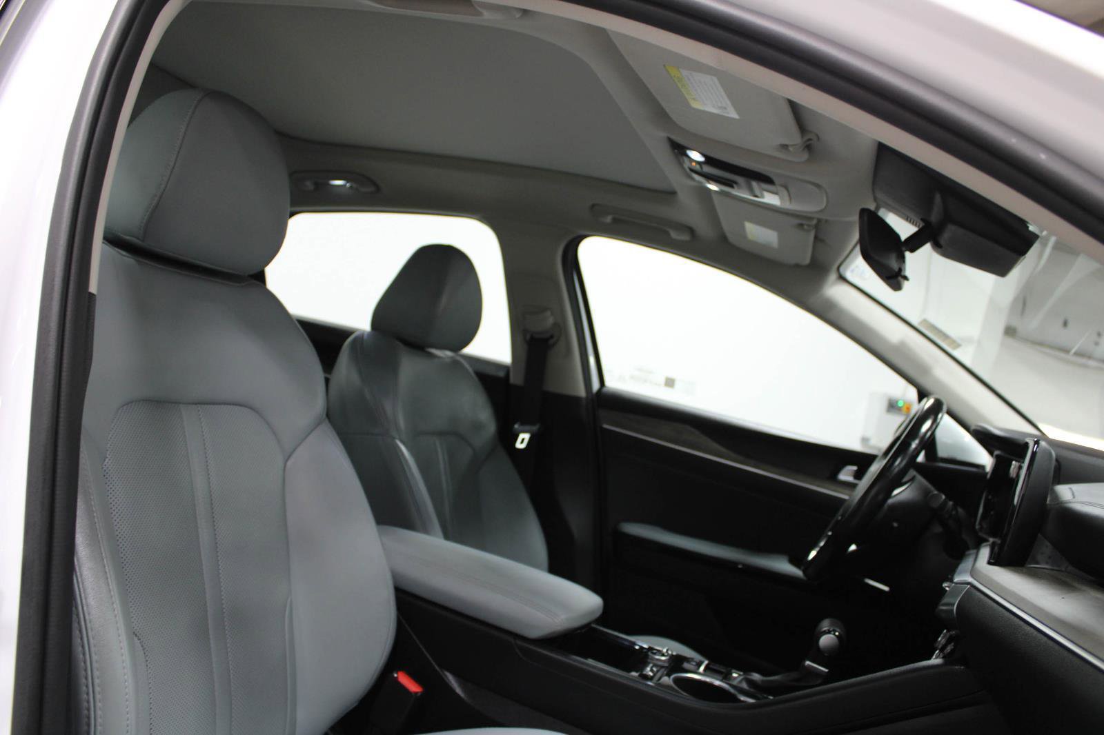 Used 2023 Kia K5 EX image 20