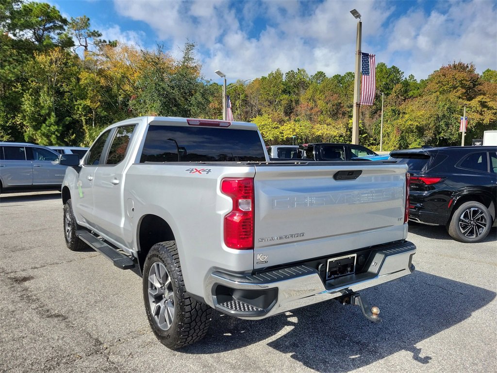 Used 2021 Chevrolet Silverado 1500 LT image 9