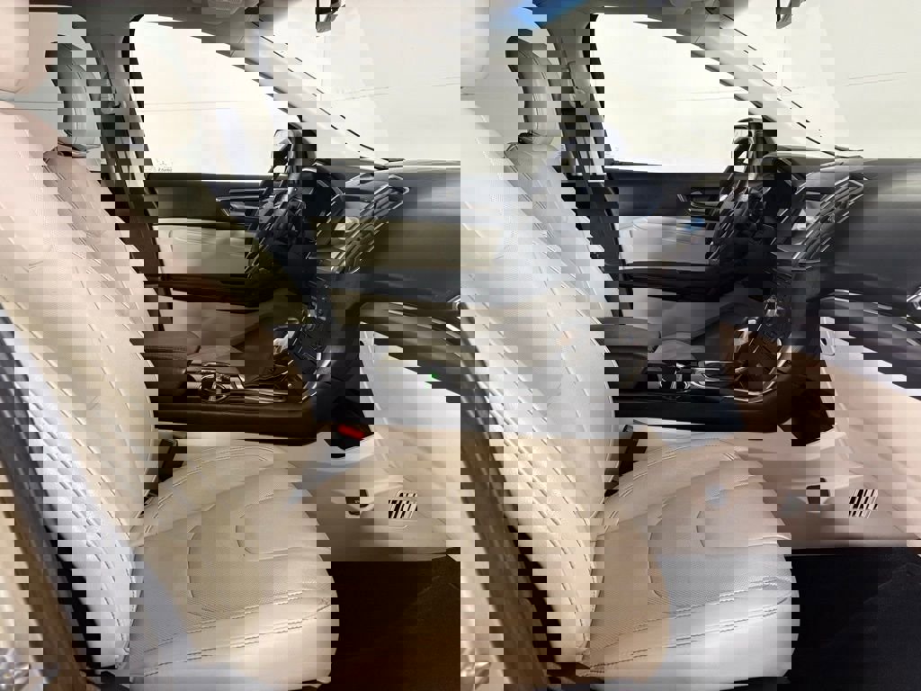 Used 2017 Ford Edge Titanium w/ Equipment Group 301A image 13