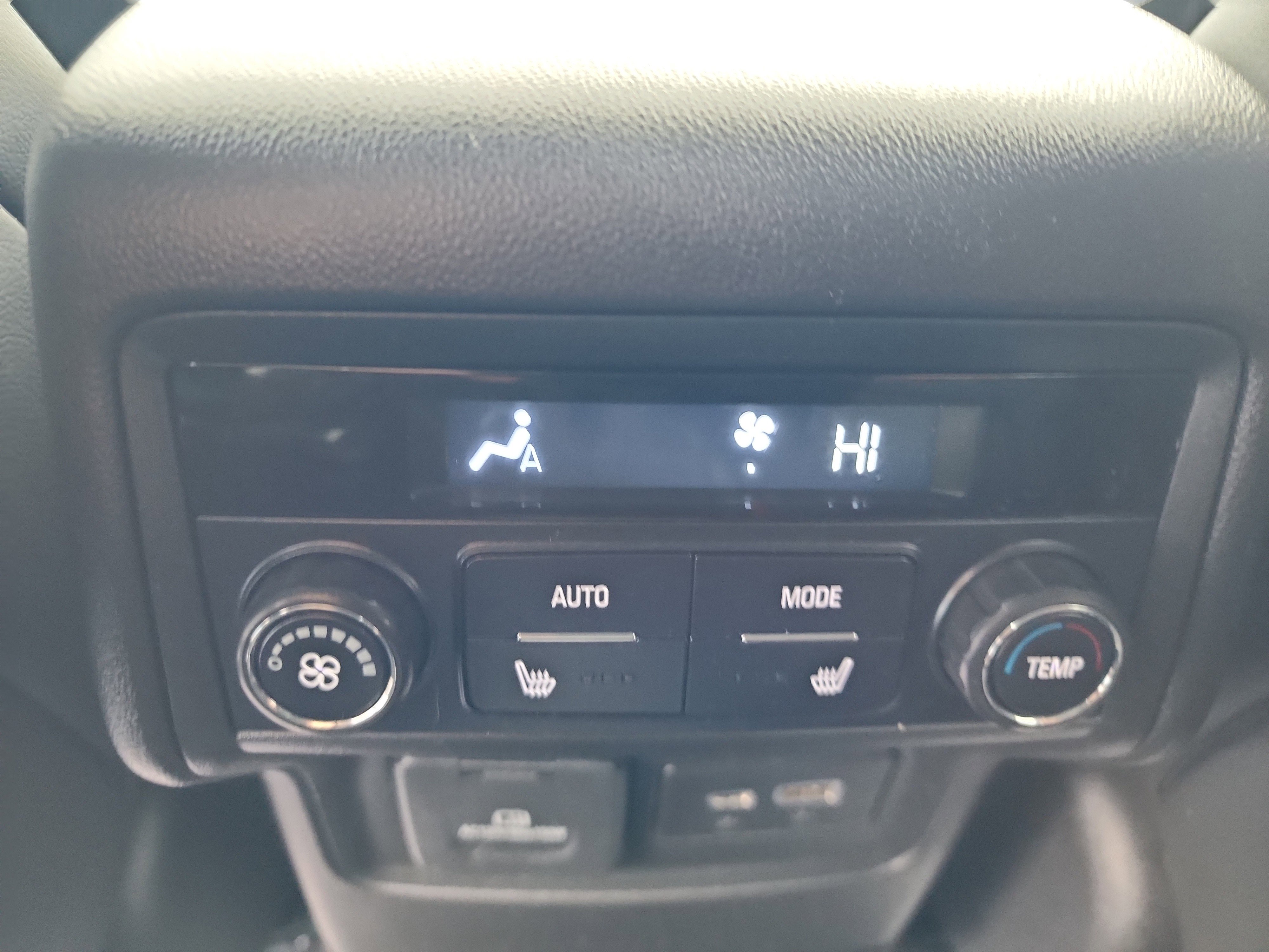 Certified 2022 GMC Acadia SLT w/ Elevation Edition image 28