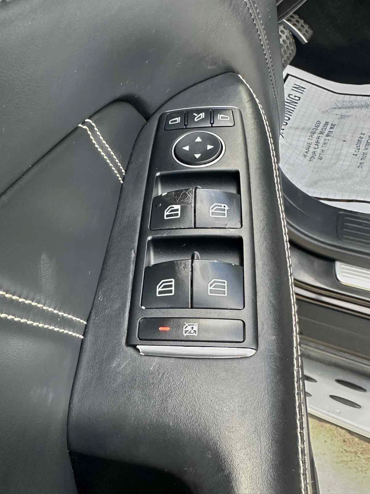 Used 2019 Mercedes-Benz GLS 63 AMG 4MATIC w/ AMG Night Styling Package image 28