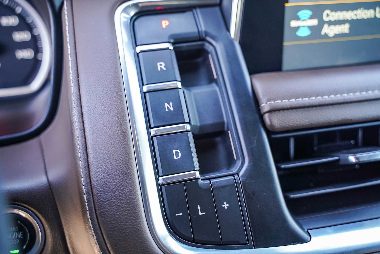 Used 2021 Chevrolet Tahoe High Country w/ Premium Package image 18