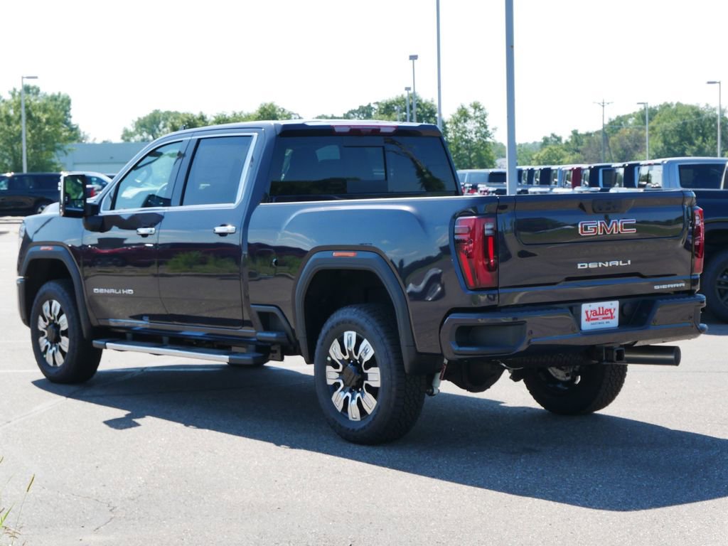 New 2025 GMC Sierra 3500 Denali w/ Denali Reserve Package image 3