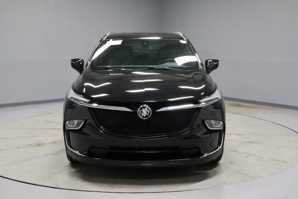 Used 2024 Buick Enclave Essence w/ Sport Touring Edition FWD image 5
