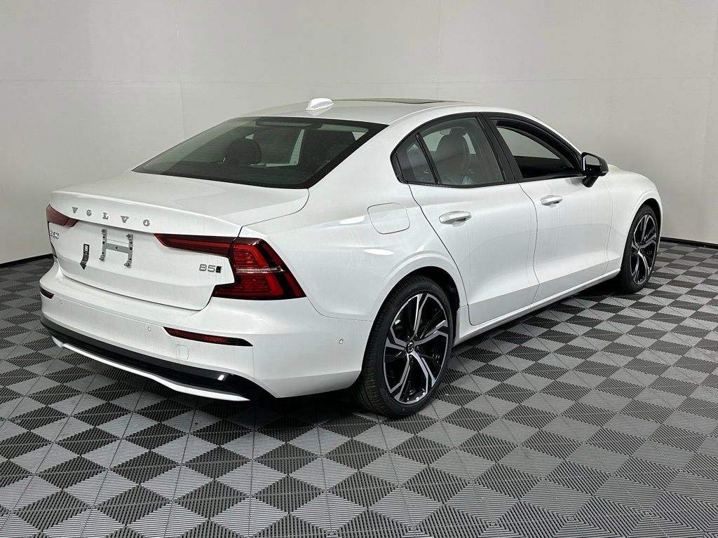 New 2024 Volvo S60 B5 Core w/ Climate Package image 4