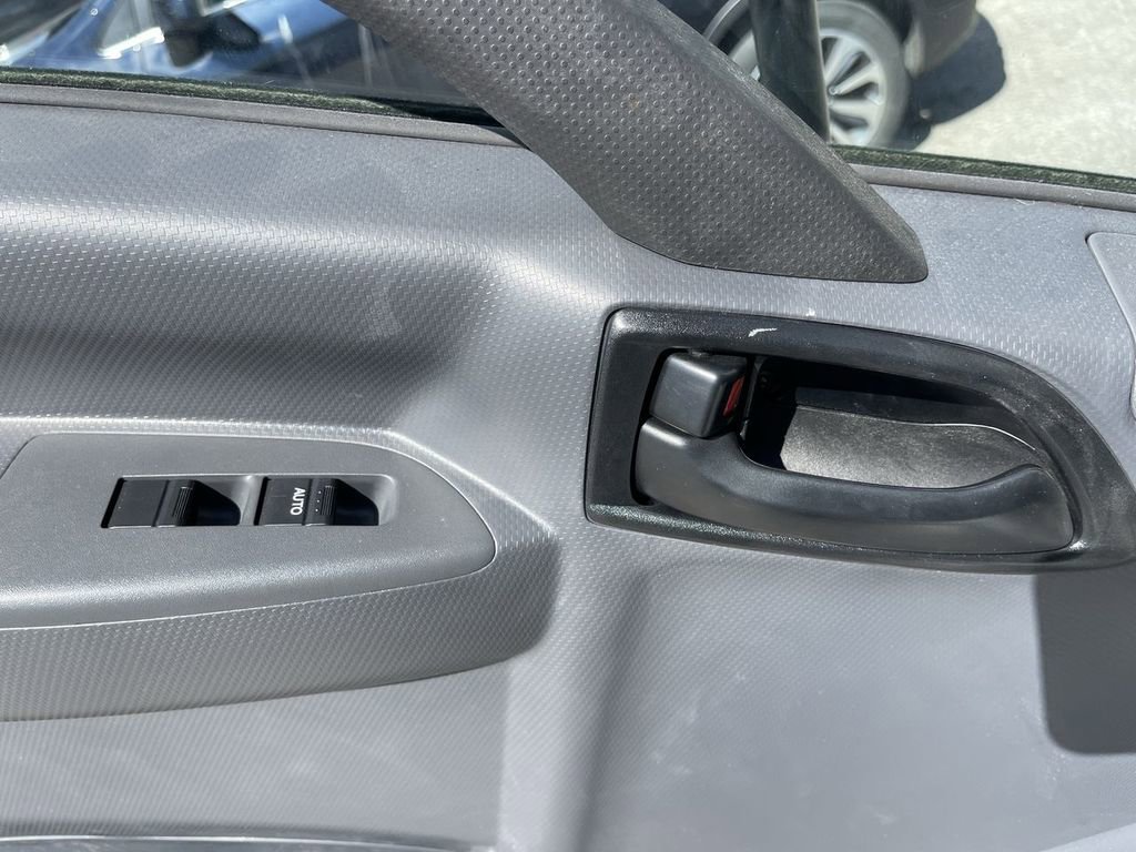 New 2024 Chevrolet Low Cab Forward image 9