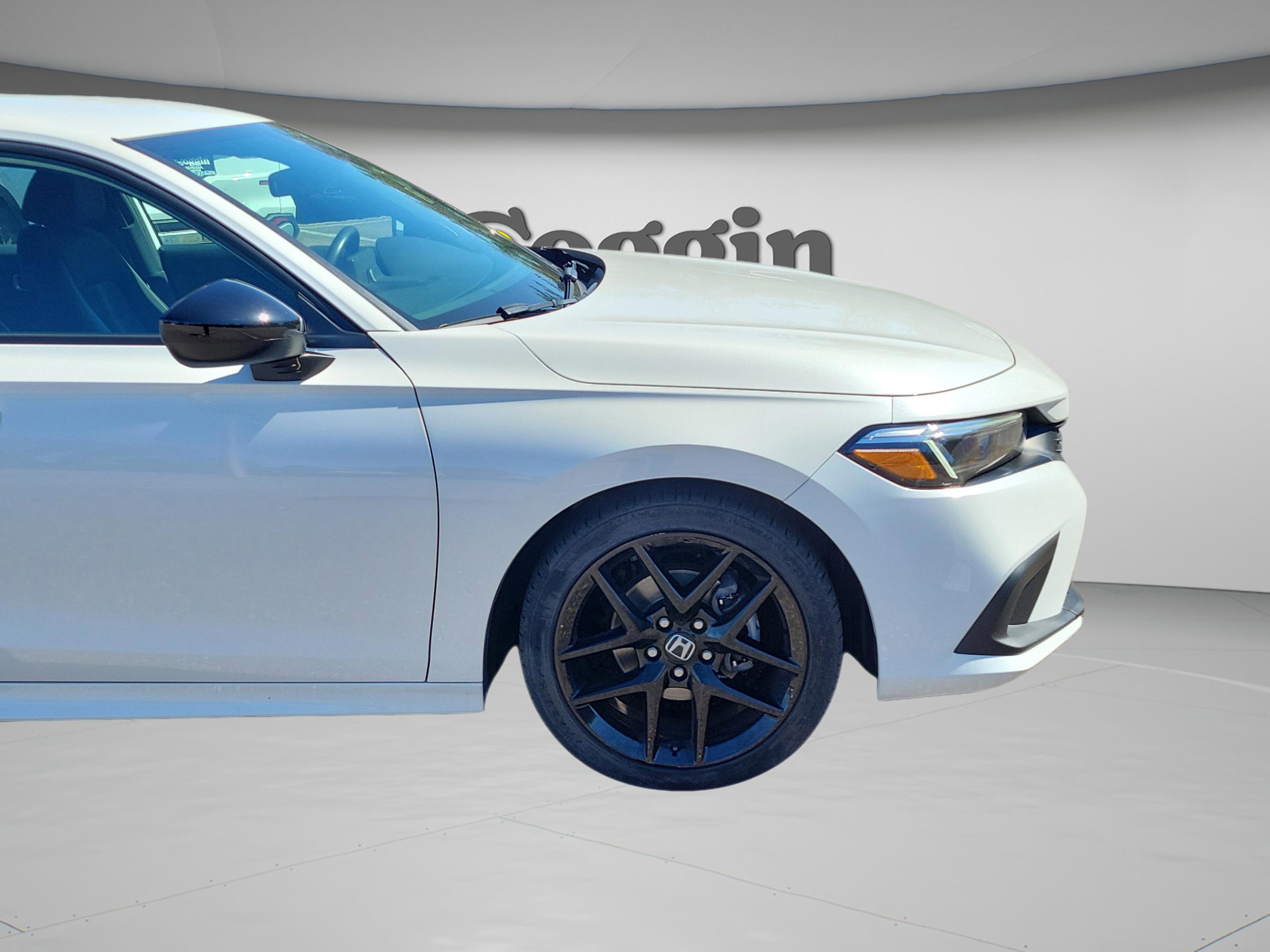 Used 2023 Honda Civic Sport image 35