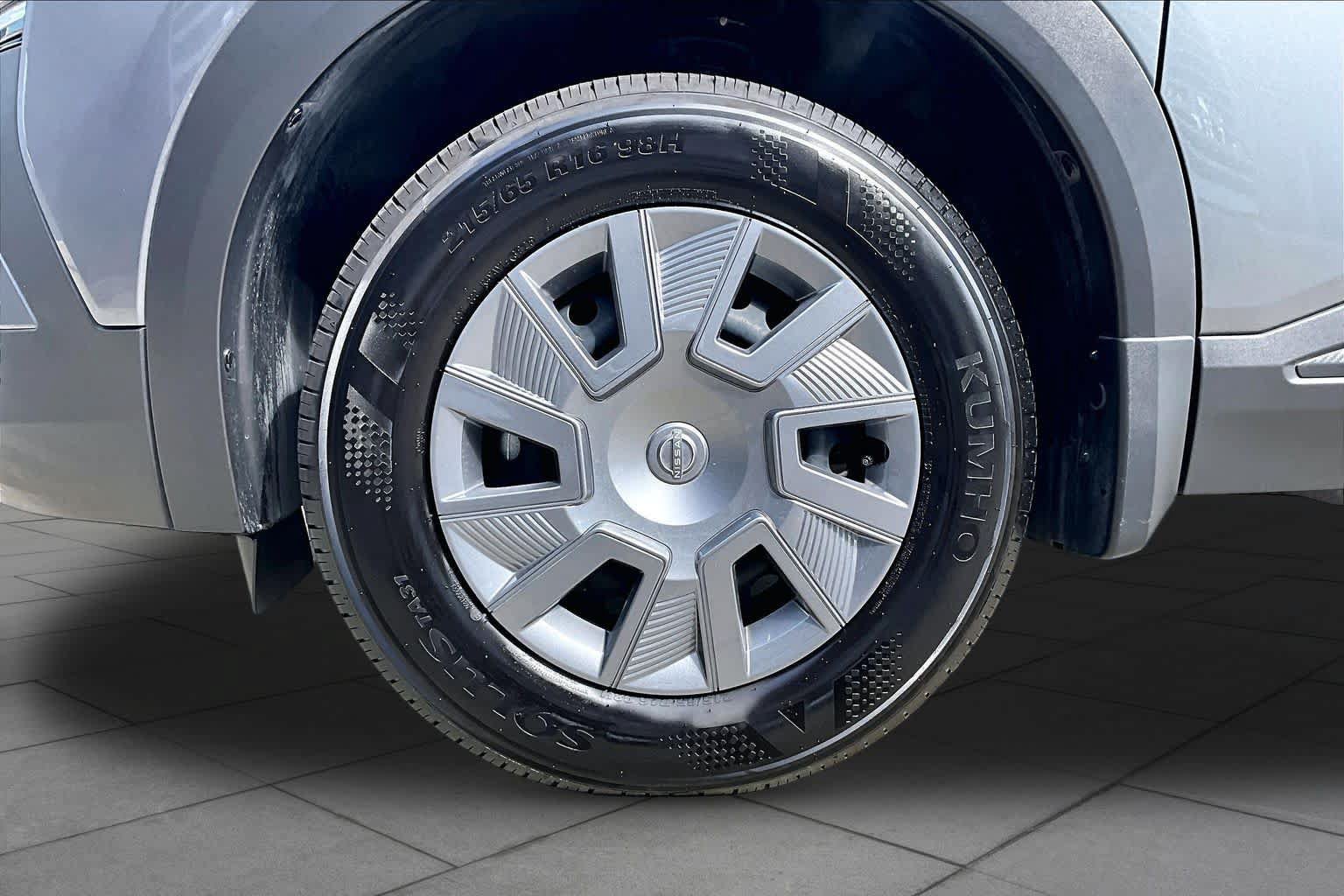 Certified 2026 Nissan Kicks S FWD image 11