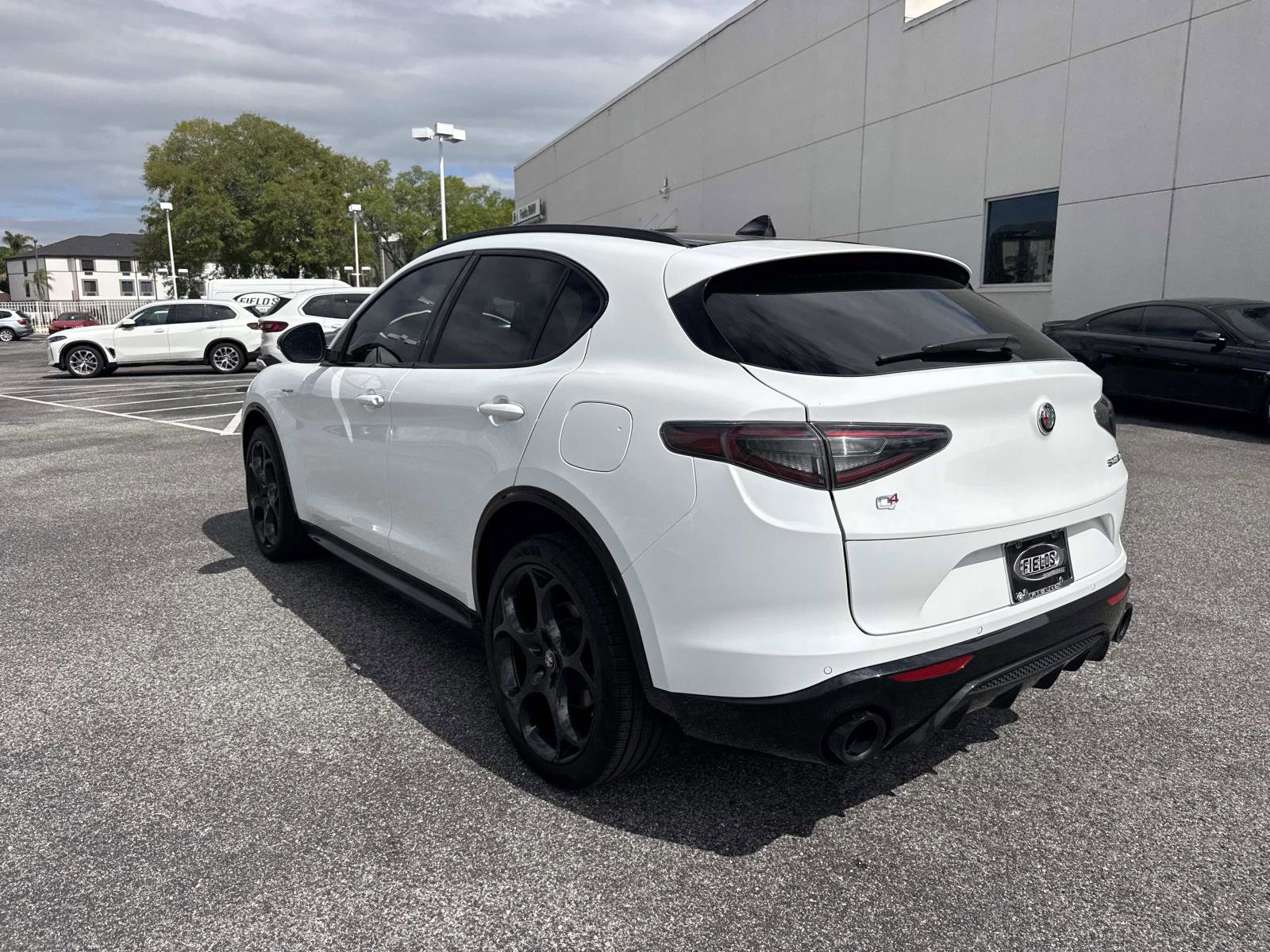 Used 2024 Alfa Romeo Stelvio Veloce image 6