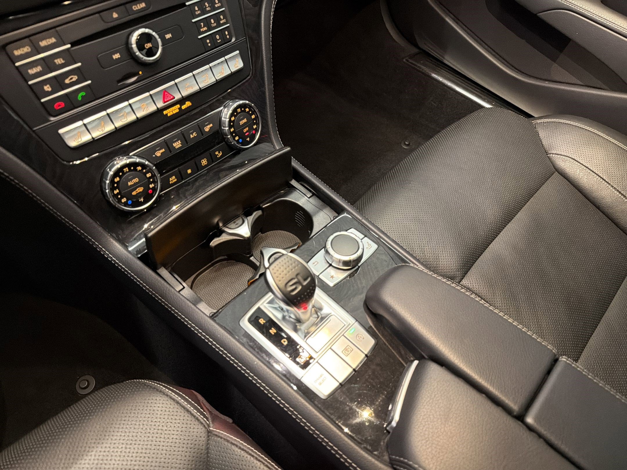 Certified 2020 Mercedes-Benz SL 550 image 13