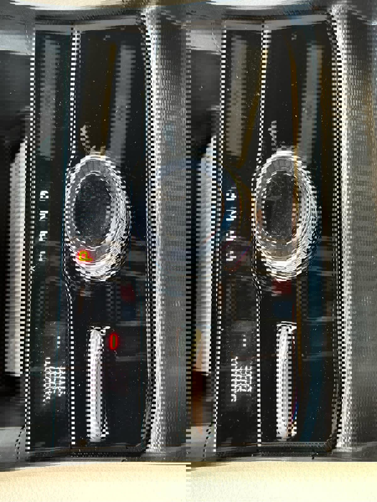 New 2025 Jeep Grand Cherokee L Limited w/ Trailer Tow Package AWD/4WD image 33