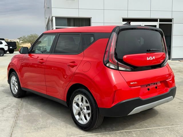 Used 2024 Kia Soul LX w/ Option Group 015 image 4