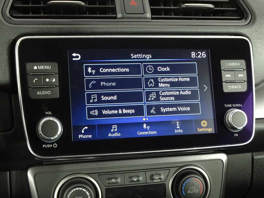 Used 2023 Nissan Leaf S image 36