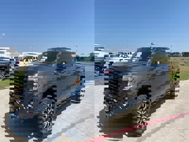 Used 2021 GMC Sierra 1500 AT4 w/ AT4 Premium Package