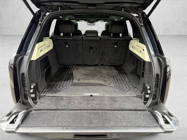 Used 2024 Land Rover Range Rover SE image 6