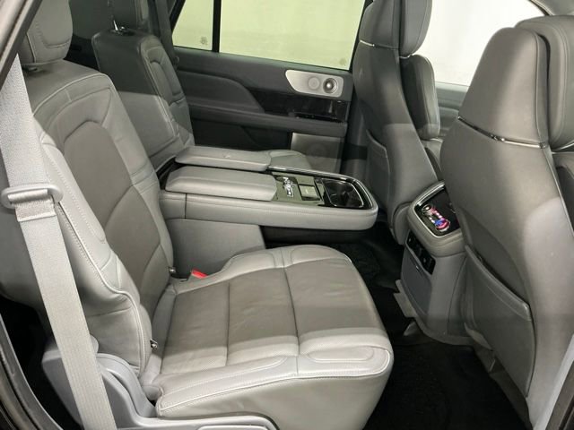 Used 2019 Lincoln Navigator Reserve w/ Cargo Package image 18