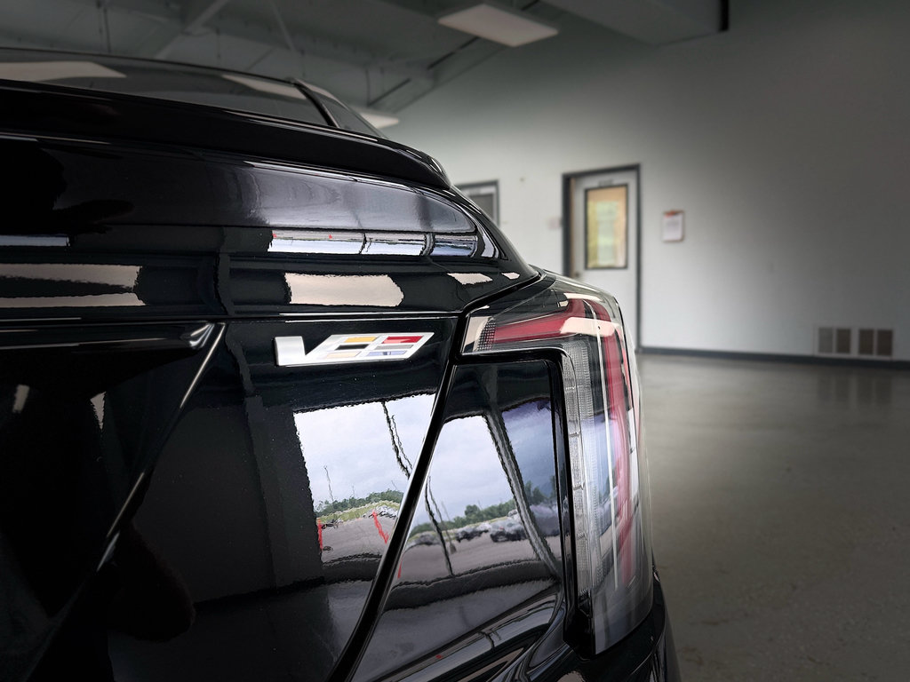 Used 2023 Cadillac CT5 V AWD/4WD image 35