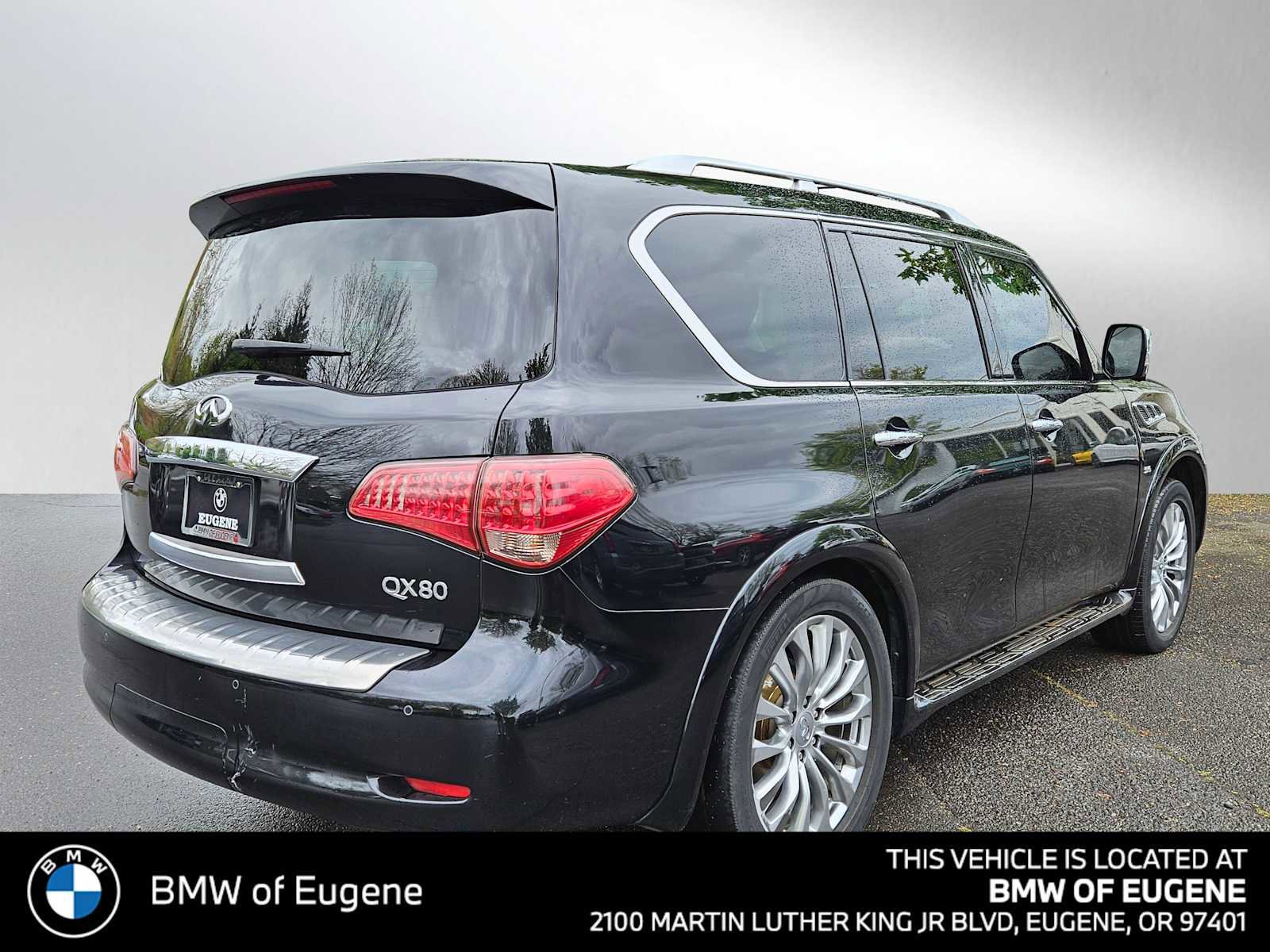 Used 2015 INFINITI QX80 4WD image 3