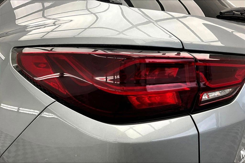 Used 2024 Chevrolet Blazer LT w/ Convenience Package image 30