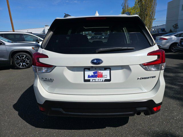 Used 2019 Subaru Forester Premium image 4