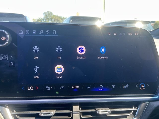 New 2026 Chevrolet Equinox EV LT image 24