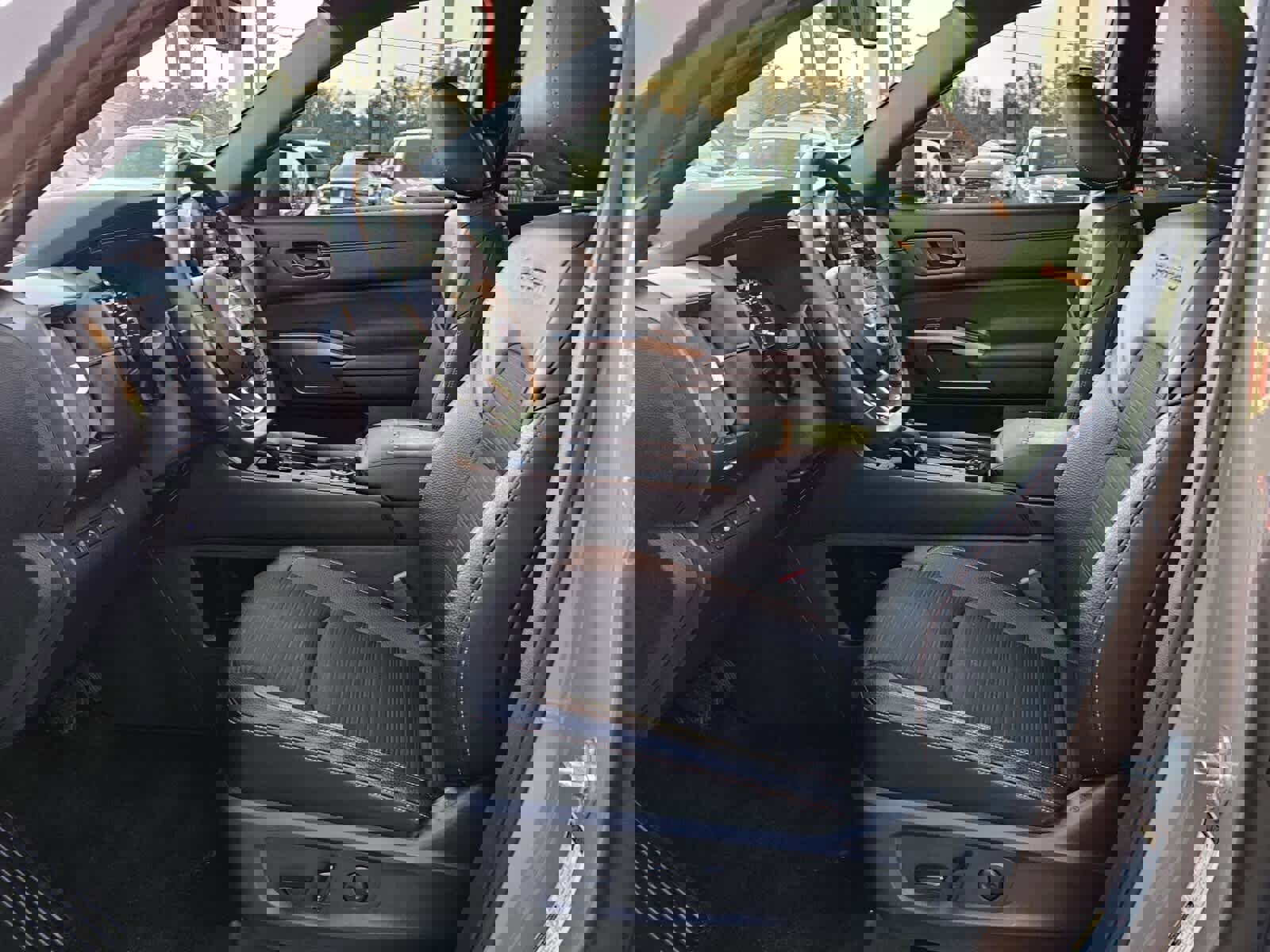 Used 2024 Nissan Pathfinder Rock Creek image 3