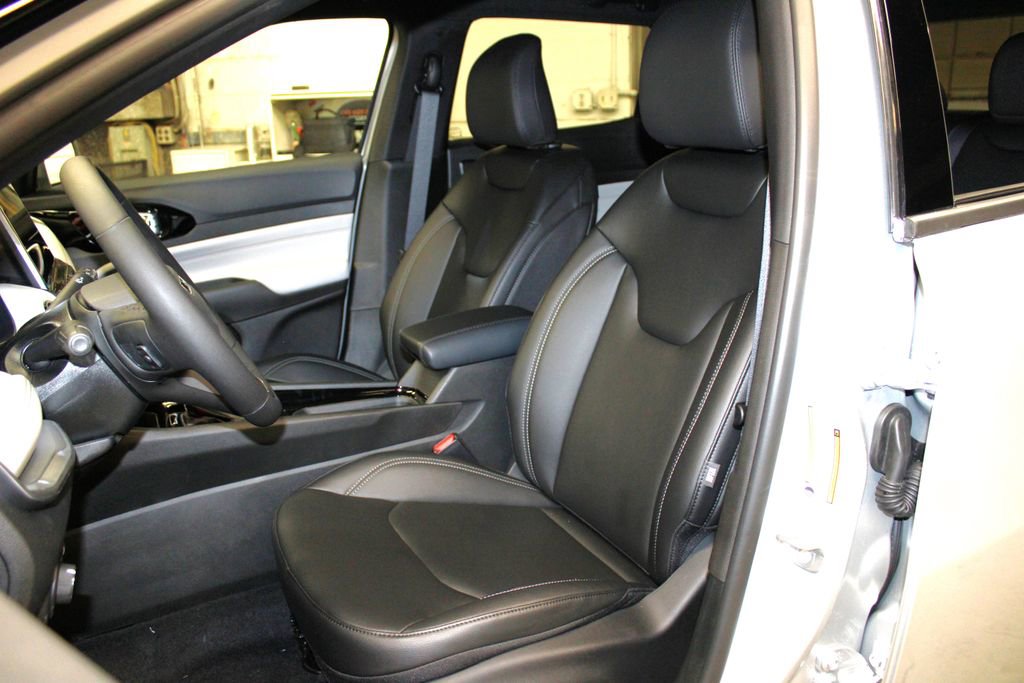 New 2026 Jeep Compass Limited w/ Sun, Sound & Navigation Group image 26