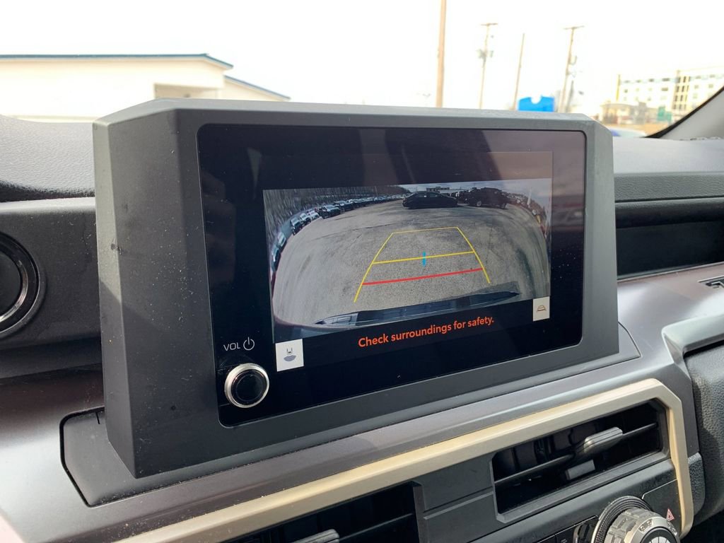 Used 2024 Toyota Tacoma SR5 image 23