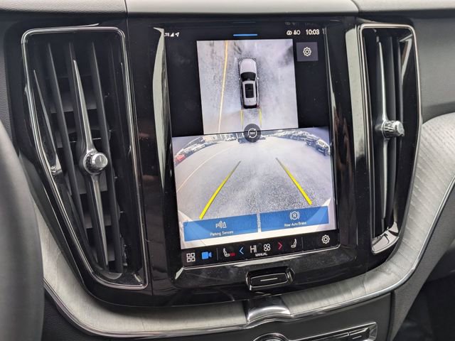 Used 2025 Volvo XC60 B5 Plus image 20