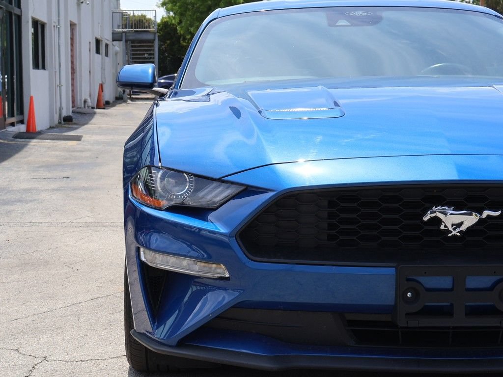 Used 2022 Ford Mustang Coupe RWD image 11