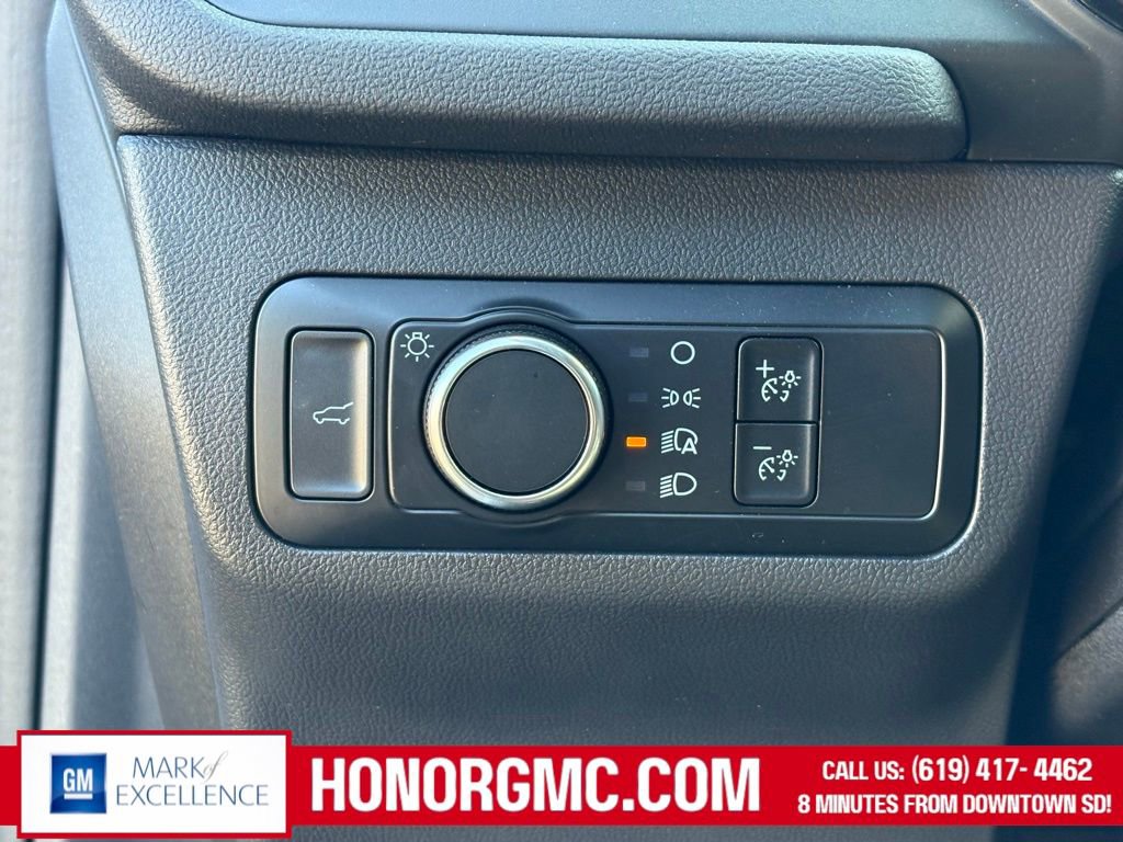 Used 2024 Ford Escape ST-Line image 13