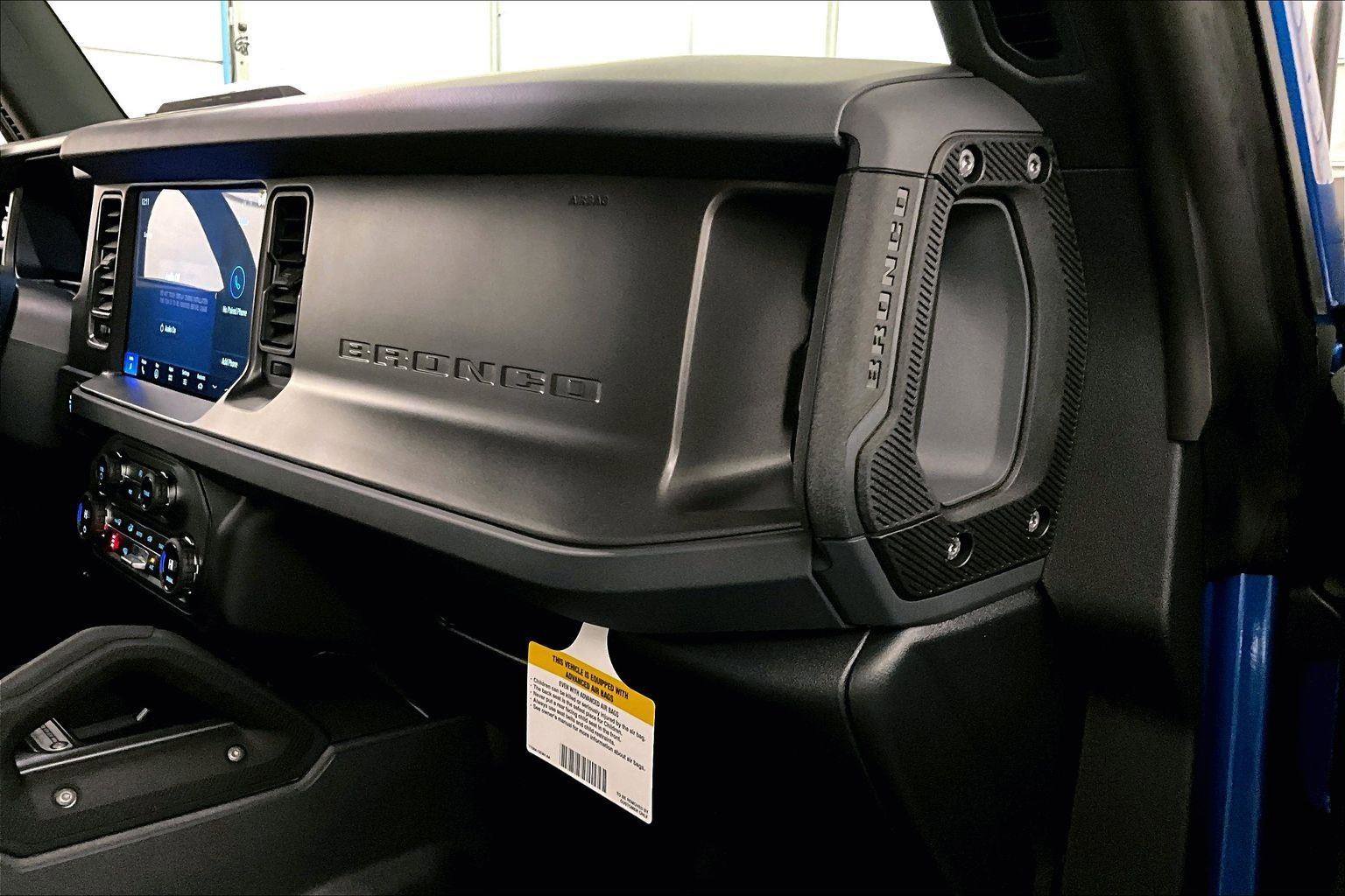 New 2025 Ford Bronco Big Bend w/ Black Diamond Package image 15