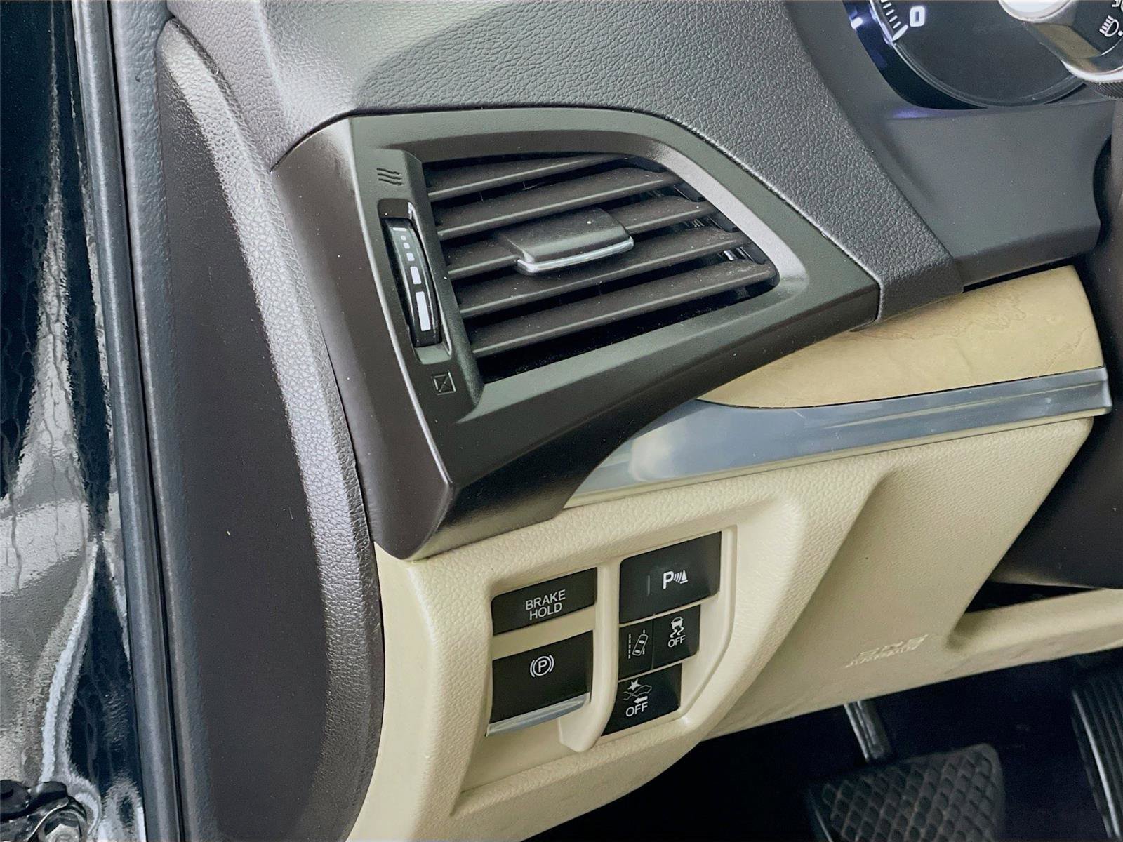 Used 2020 Acura MDX SH-AWD w/ Technology Package image 13