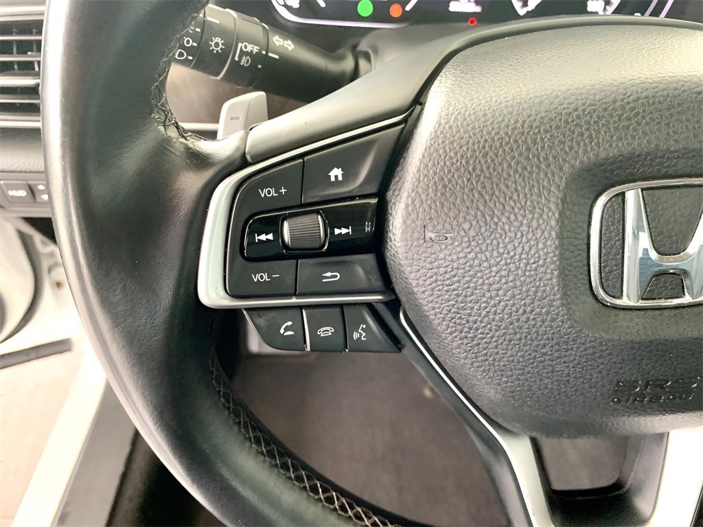 Used 2018 Honda Accord Touring image 29