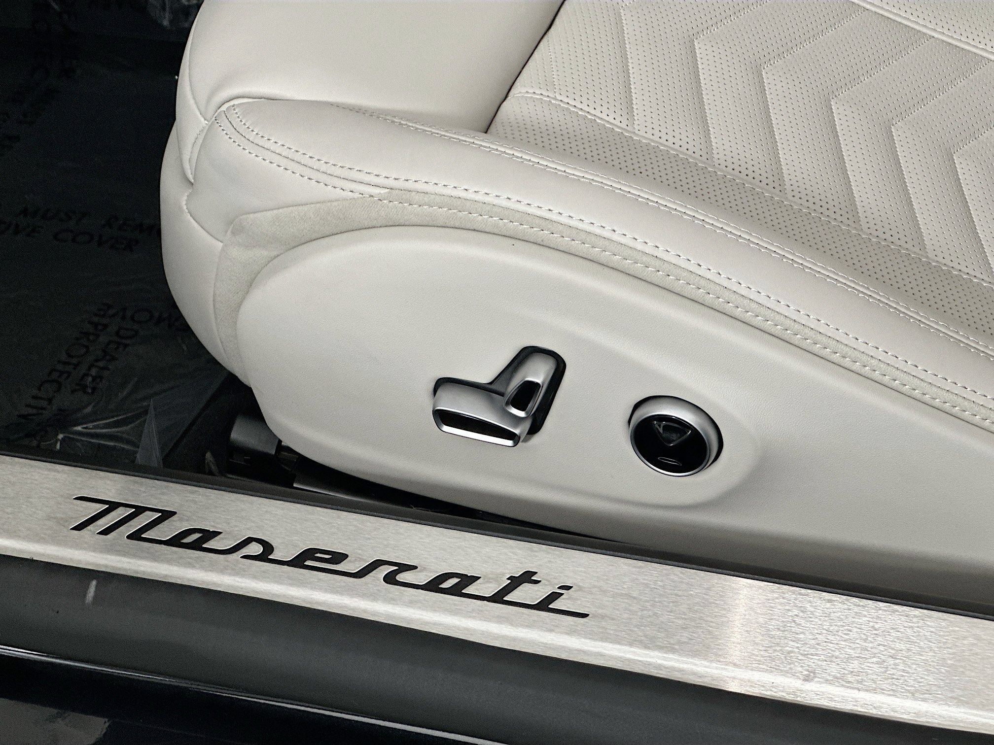 New 2026 Maserati GranCabrio Modena AWD/4WD image 18