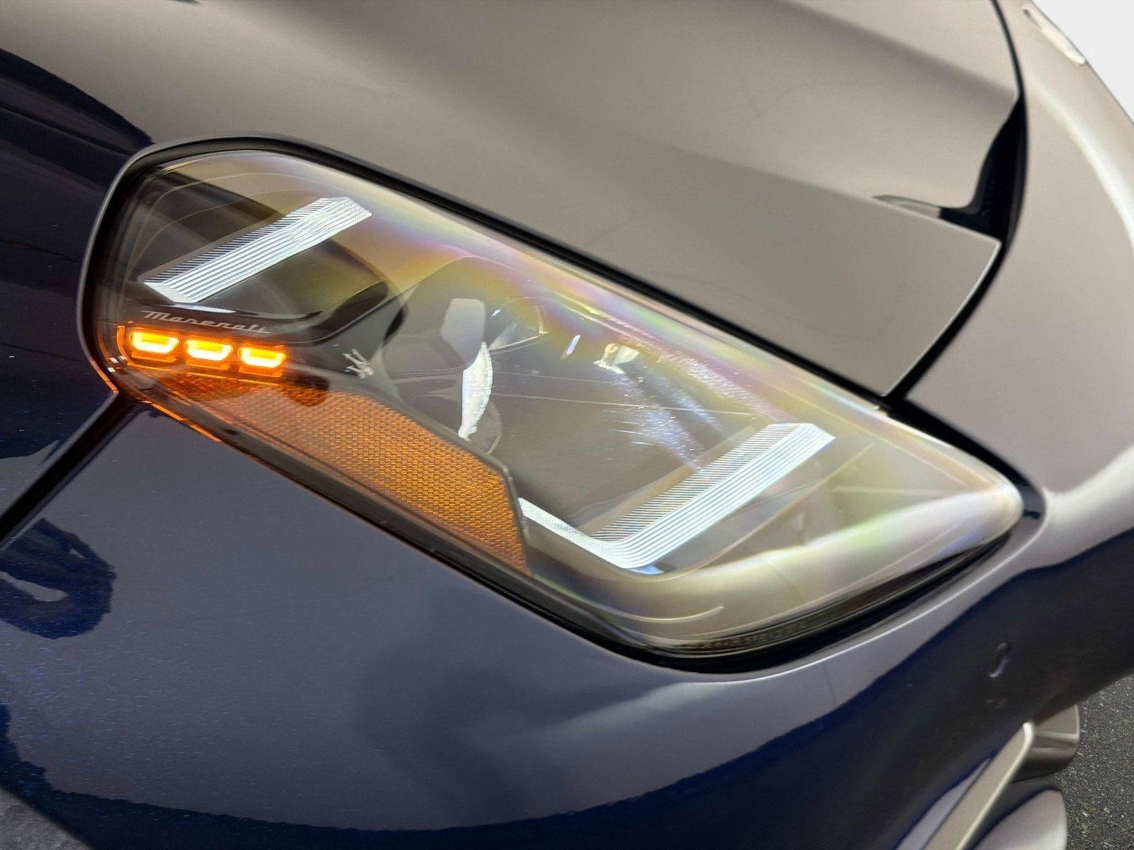 Used 2024 Maserati GranTurismo Trofeo image 8