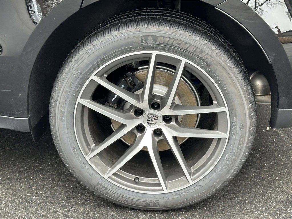 New 2026 Porsche Macan image 8
